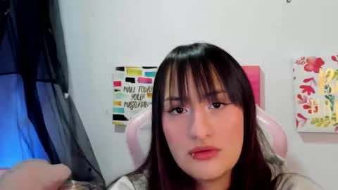 Sarah Ramirez online show from 12-31-24, 03:45