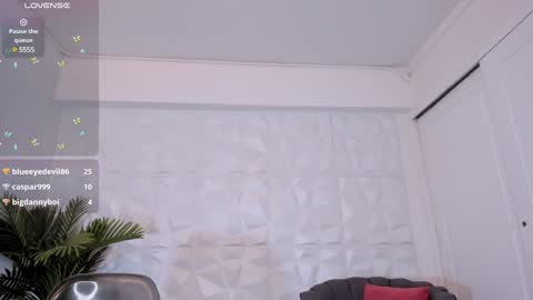 Sara online show from 12-20-24, 02:30