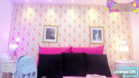 Snapshot of saraavila_ chatting on 05-31-26, 08:32 SaraAvila online show from 05-31-26, 08:32
