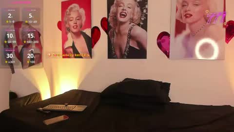 Snapshot of sarabellini chatting on 07-03-26, 11:05 sarabellini online show from 07-03-26, 11:05