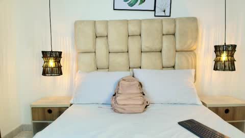 sarablonde_t online show from 05-08-26, 03:39