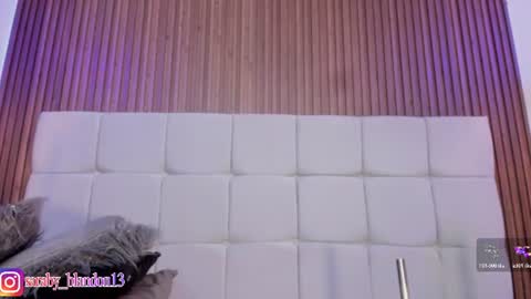 Snapshot of saraby_blandon chatting on 06-20-26, 10:40 online show from 06-20-26, 10:40