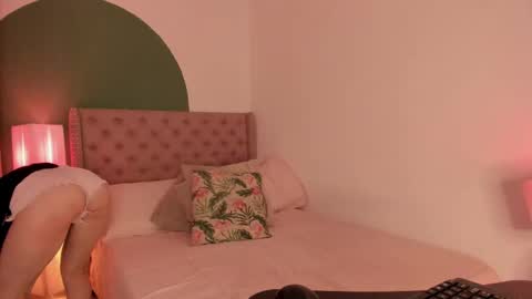 Sarada Parker online show from 02-10-25, 04:04