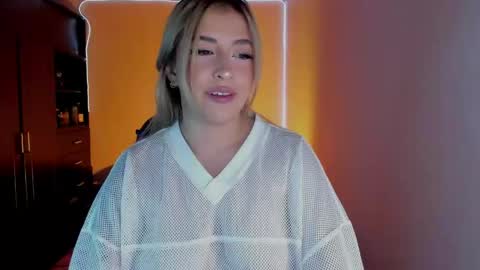 saradiazxxx online show from 04-16-26, 08:15