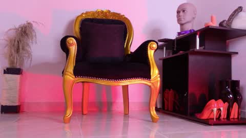 Sara Ferrer  online show from 02-13-26, 07:04