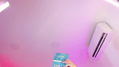 Sarah Bonneth online show from 02-06-26, 11:57