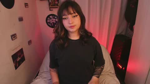 Snapshot of sarah_cuteeyes chatting on 07-04-26, 10:32 Sara online show from 07-04-26, 10:32