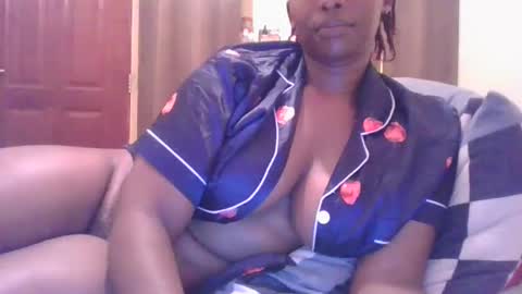 Snapshot of sarah_haggai chatting on 04-27-26, 04:16 sarah_haggai online show from 04-27-26, 04:16