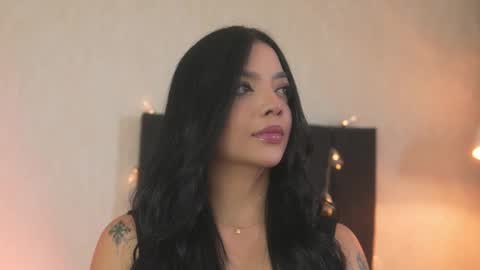 Snapshot of sarah_hiill chatting on 04-27-26, 09:46 online show from 04-27-26, 09:46