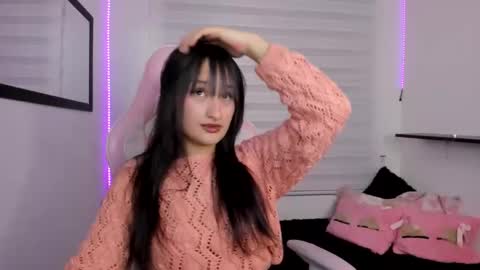 Sarah Ramirez online show from 01-16-26, 03:10