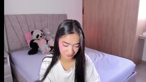 Sarah online show from 06-19-26, 06:56