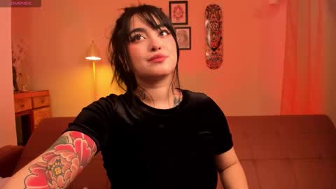   online show from 02-04-26, 06:52