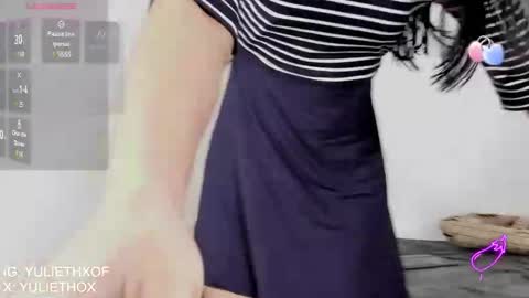 Snapshot of sarahbaker1 chatting on 02-18-25, 03:54 Sarah online show from 02-18-25, 03:54