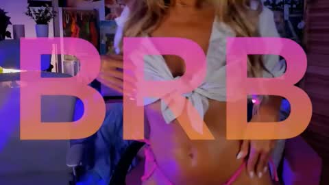 Divine Sarah NONUDE model online show from 02-15-26, 11:30