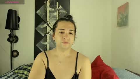 Snapshot of sarahjey chatting on 07-19-26, 05:38 SARAHJEY online show from 07-19-26, 05:38