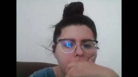 Snapshot of sarahkrystal chatting on 02-25-26, 07:51 sarahkrystal online show from 02-25-26, 07:51