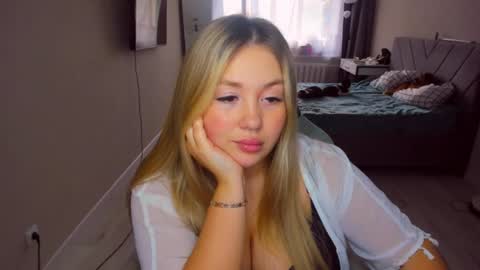 Sarah online show from 07-16-26, 02:01