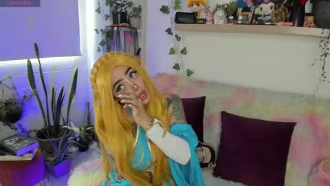 Snapshot of sarahminage_ chatting on 06-07-26, 05:49 Sarah NEW ACCOUNT online show from 06-07-26, 05:49
