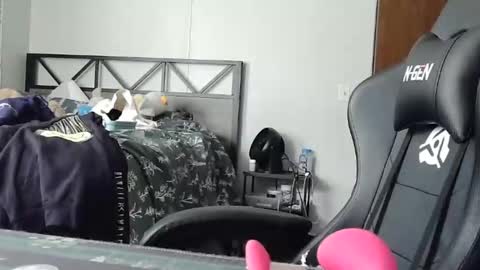 Sarah online show from 04-06-26, 08:43