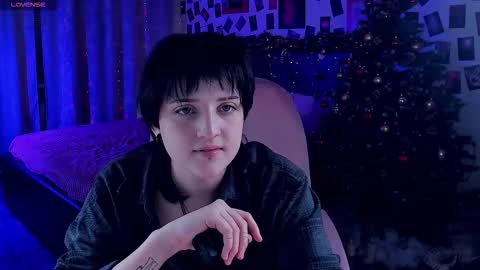 Sarah online show from 12-18-25, 10:32