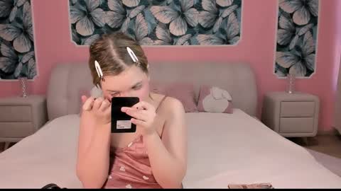 sarahwantslove online show from 04-09-26, 06:02