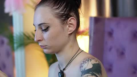 Snapshot of saraiangel chatting on 07-15-26, 08:58 Sarai online show from 07-15-26, 08:58