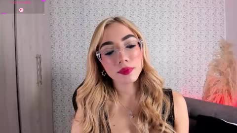 Sara jones   online show from 03-12-26, 01:50