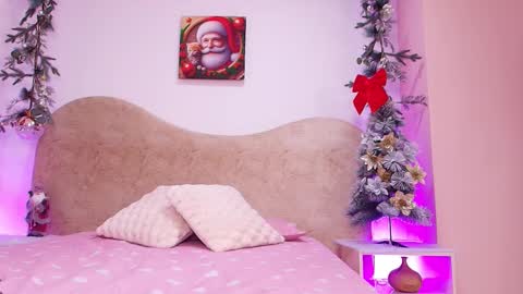 Sara  online show from 12-16-25, 11:59