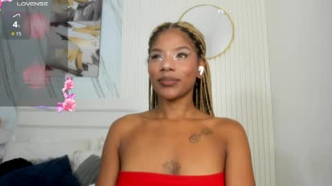 Sara Lewis online show from 05-20-26, 11:27