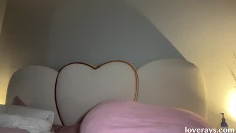 Back from Vacay  Follow for more here  online show from 02-03-26, 06:22