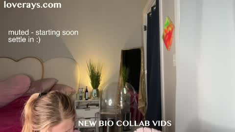 Back from Vacay  Follow for more here  online show from 04-14-26, 03:12