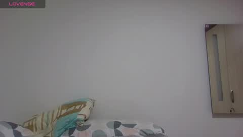 sara martinez online show from 12-06-24, 01:40