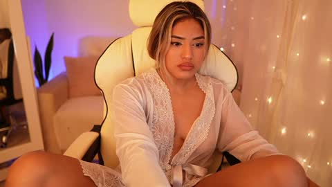Sara online show from 12-27-24, 12:07