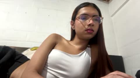 sarasaenz999 online show from 02-27-26, 09:37