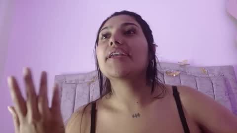 sarastonesx online show from 03-19-26, 08:46