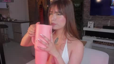 Snapshot of saravipper chatting on 06-20-26, 02:14 - independient model online show from 06-20-26, 02:14