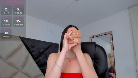      online show from 12-02-25, 12:49