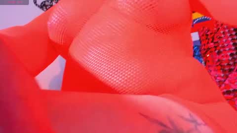 Snapshot of sarayhornyy69 chatting on 07-02-26, 04:57 Saray online show from 07-02-26, 04:57