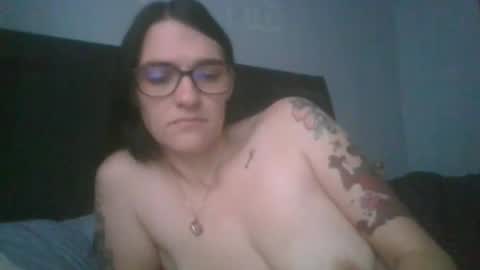 Snapshot of sarcasticallyinnocent chatting on 11-09-25, 01:42 sarcasticallyinnocent online show from 11-09-25, 01:42