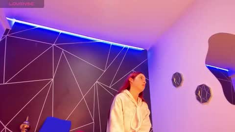 Baby Saren online show from 01-14-26, 11:49