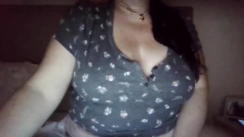 Snapshot of saretta46 chatting on 10-01-25, 01:55 Sara online show from 10-01-25, 01:55