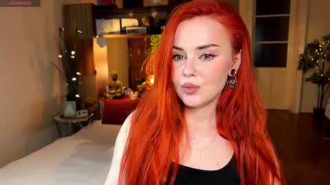 Snapshot of sargonium909 chatting on 05-25-26, 06:36 Veronika online show from 05-25-26, 06:36