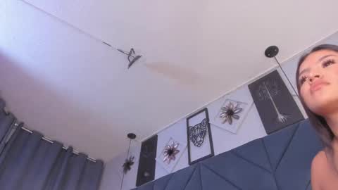 Sara  online show from 01-03-25, 06:22