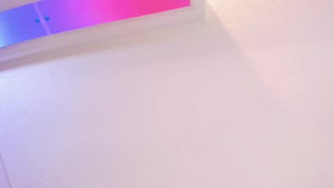 Sara  online show from 01-26-25, 03:38