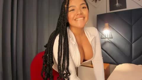 Sara  online show from 05-16-26, 08:18