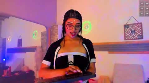 Snapshot of saritalove_ chatting on 02-08-26, 02:48 Sara online show from 02-08-26, 02:48