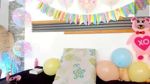 Snapshot of saritalove_ chatting on 03-21-26, 12:59 Sara online show from 03-21-26, 12:59