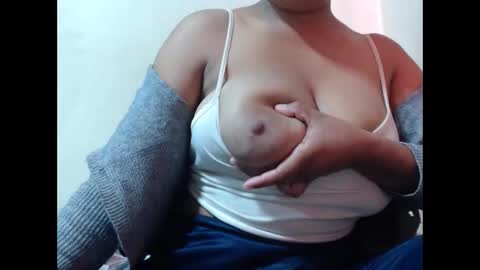 saronette online show from 10-15-25, 05:29