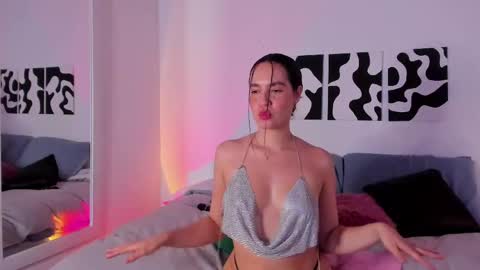 Sara online show from 02-22-25, 09:04