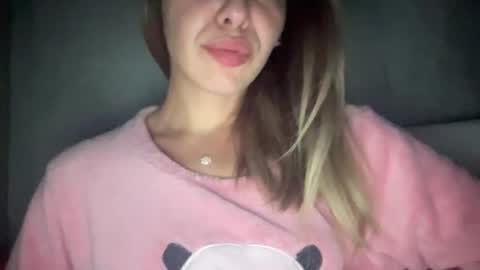 Sarrah online show from 11-04-25, 09:25